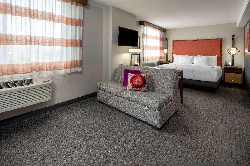 اتاق استاندارد سه نفره, Best Quality Hotel La Darsena