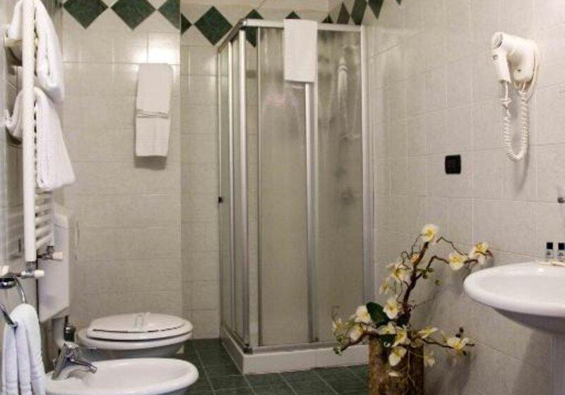 اتاق استاندارد چهار تخته, Best Quality Hotel La Darsena