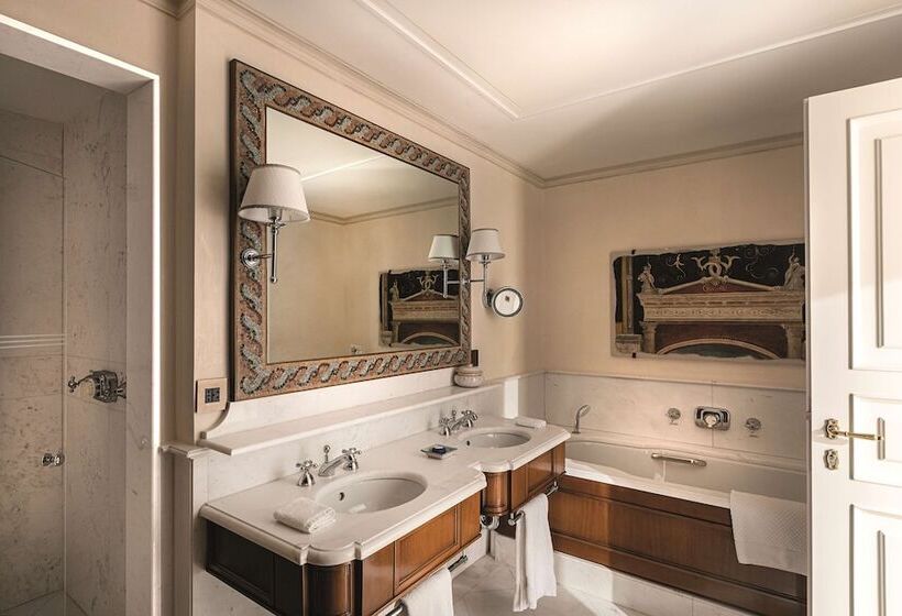 سوییت با چشم‌انداز دریا, Caruso, A Belmond Hotel, Amalfi Coast