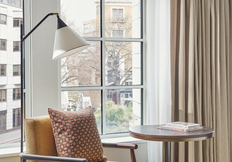 جناح إدارى, Hyatt Regency London Blackfriars