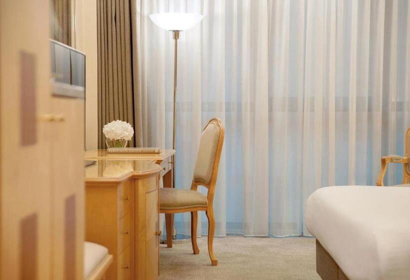 스탠다드 룸, Melia Athens