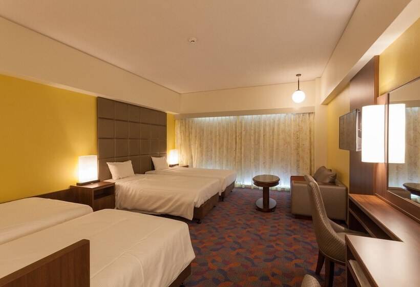 اتاق استاندارد با چشم‌انداز, Okinawa Kariyushi Beach Resort Ocean Spa