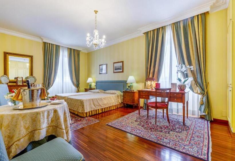 סוויטת ג'וניור, Residenza Paolo Vi