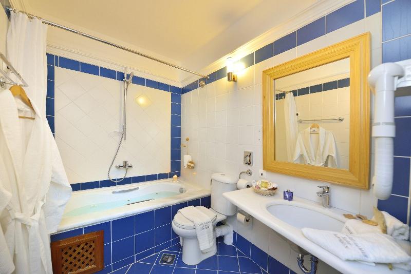 سوییت سوپریور, Tamarix Del Mar Suites
