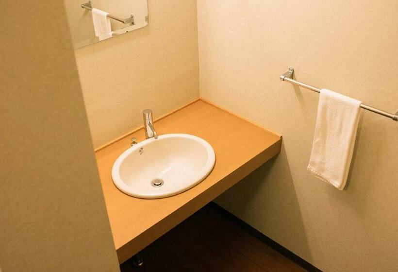 Номер Стандарт Трехместный, Guesthouse Sunline Beppu