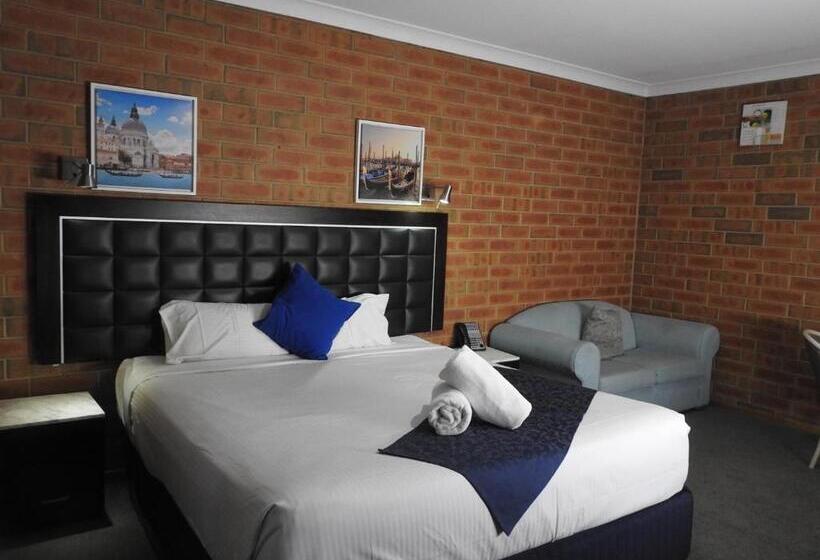 اتاق لوکس با تخت بزرگ, Pooraka Motor Inn