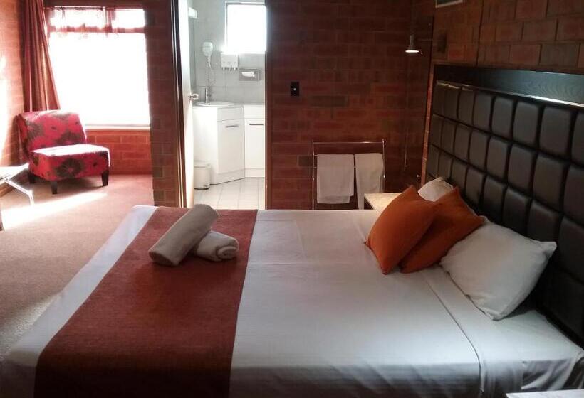 اتاق لوکس با تخت بزرگ, Pooraka Motor Inn