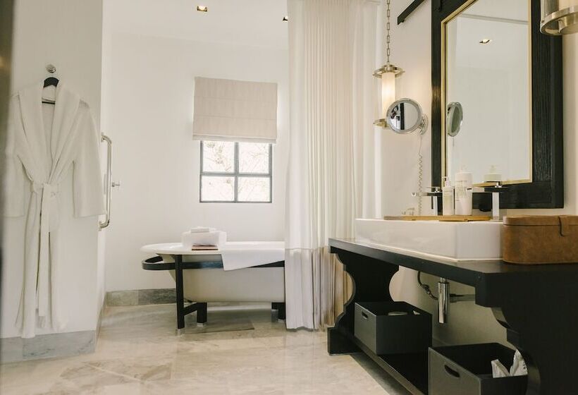 سوییت لوکس, Matilda, A Member Of Design Hotels