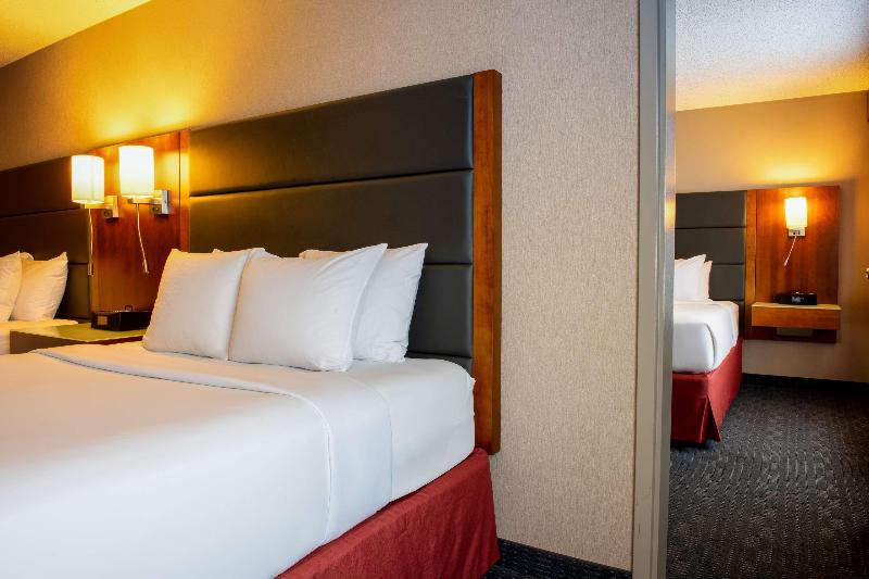 スタンダードルーム, Radisson Hotel & Suites Fort Mcmurray