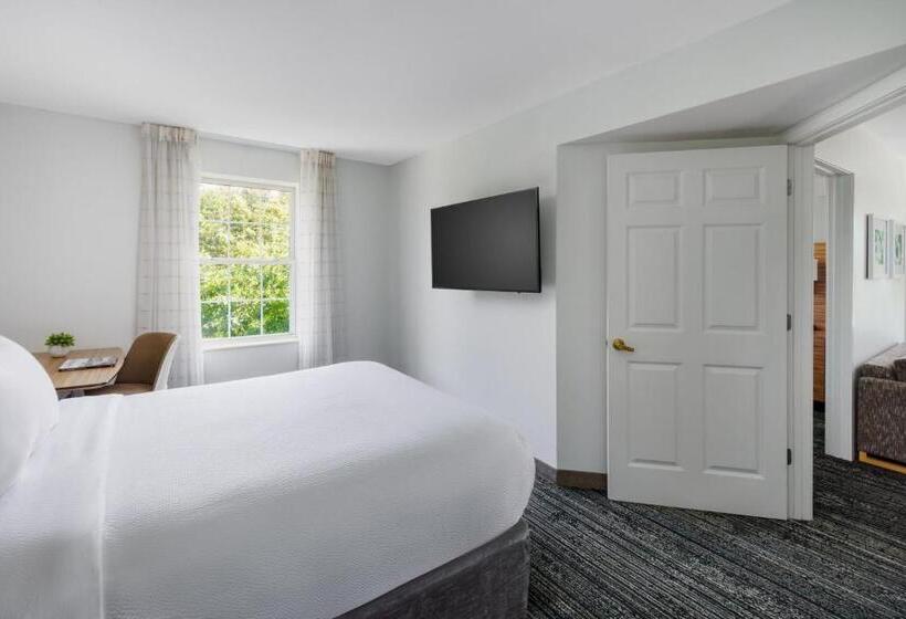 Люкс 2 Спальни, Towneplace Suites Manchesterboston Regional Airport