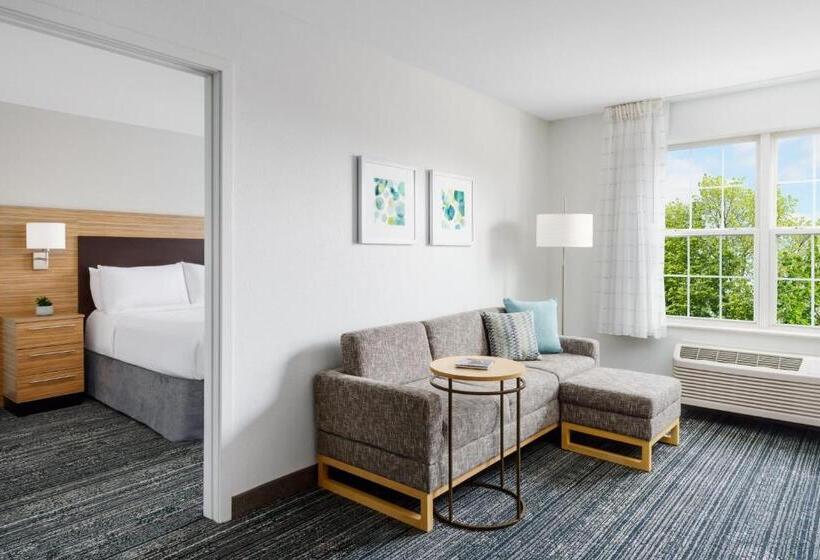 Люкс, Towneplace Suites Manchesterboston Regional Airport