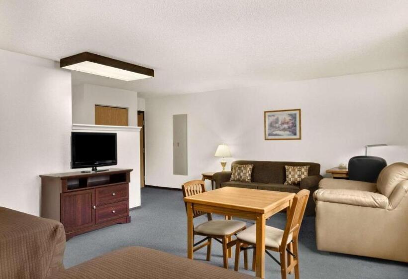 סוויטה דלוקס, Super 8 By Wyndham Williams Lake Bc
