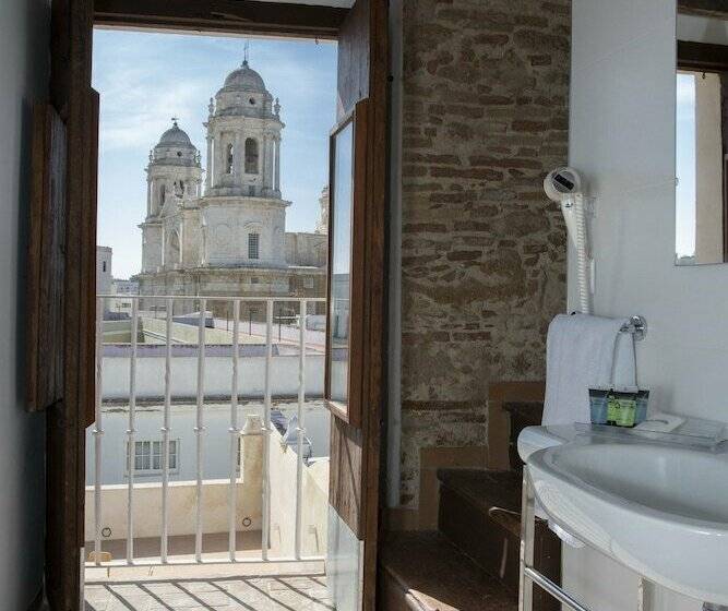 اتاق سوپریور, Casual Con Duende Cádiz