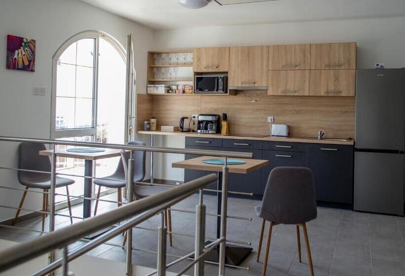 패밀리 룸, Főnix Design Rooms