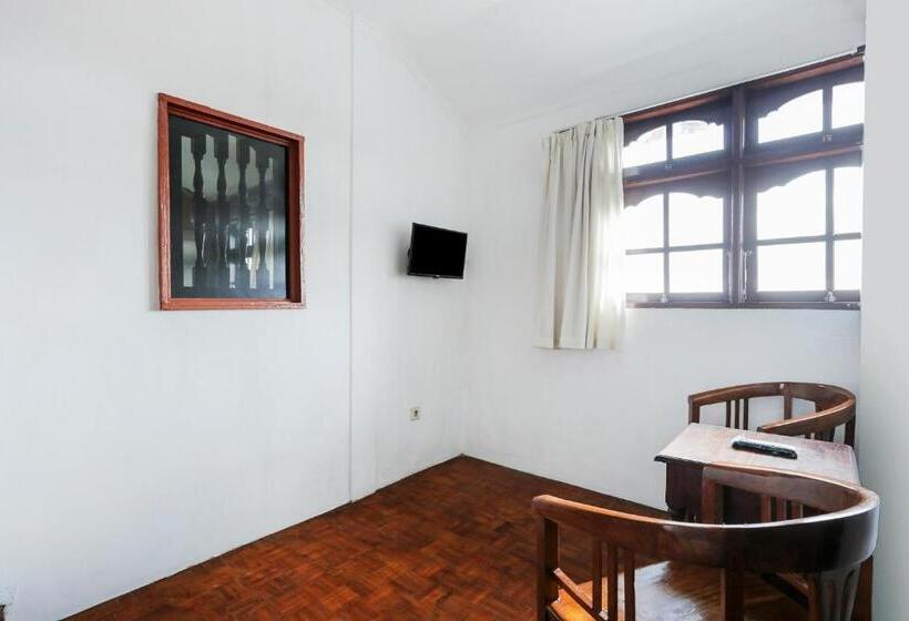 Номер Deluxe, Oyo 4003 Ceria Guesthouse Seminyak