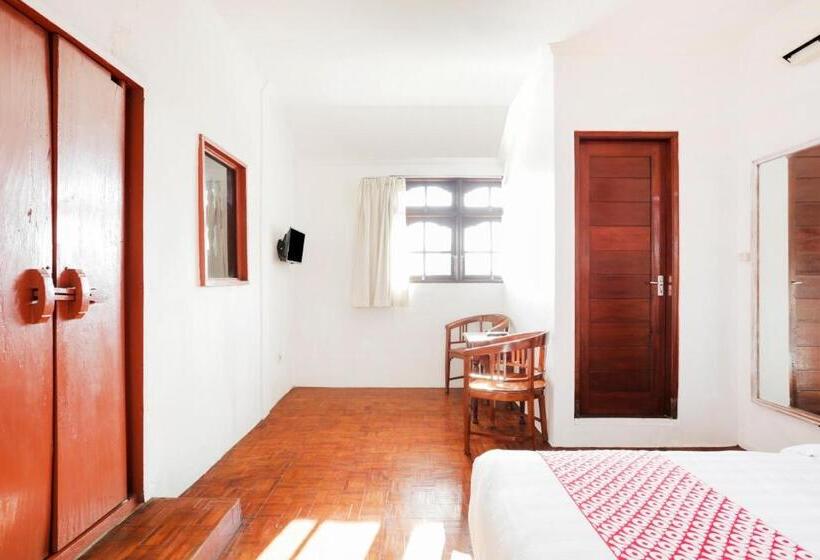 Номер Deluxe, Oyo 4003 Ceria Guesthouse Seminyak