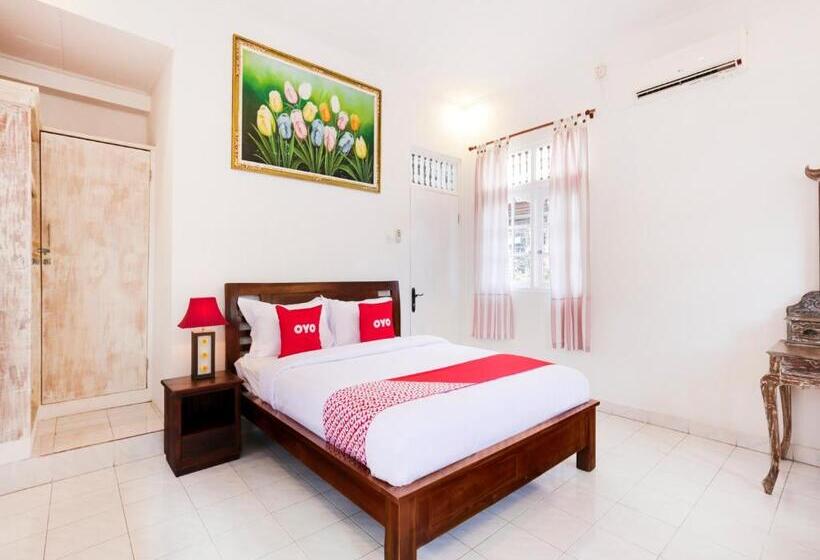 Семейный Номер, Oyo 4003 Ceria Guesthouse Seminyak