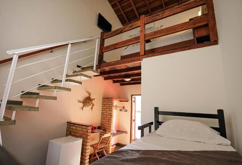 발코니가 있는 4인용 스탠다드 룸, Caminho Das Praias Guesthouse