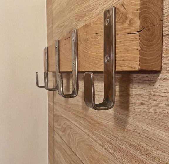 استودیوی استاندارد, Apartmán Sirius B