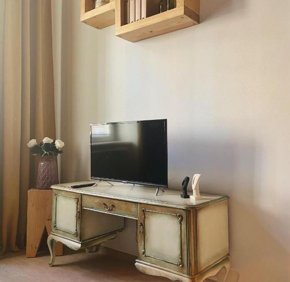 استودیوی استاندارد, Apartmán Sirius B