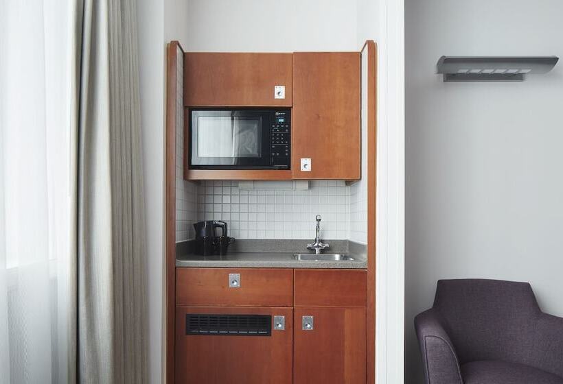 Номер Superior, Club Quarters Hotel London City, London