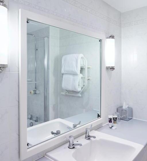 Quarto Familiar Superior, Mercure Sheffield Kenwood Hall & Spa