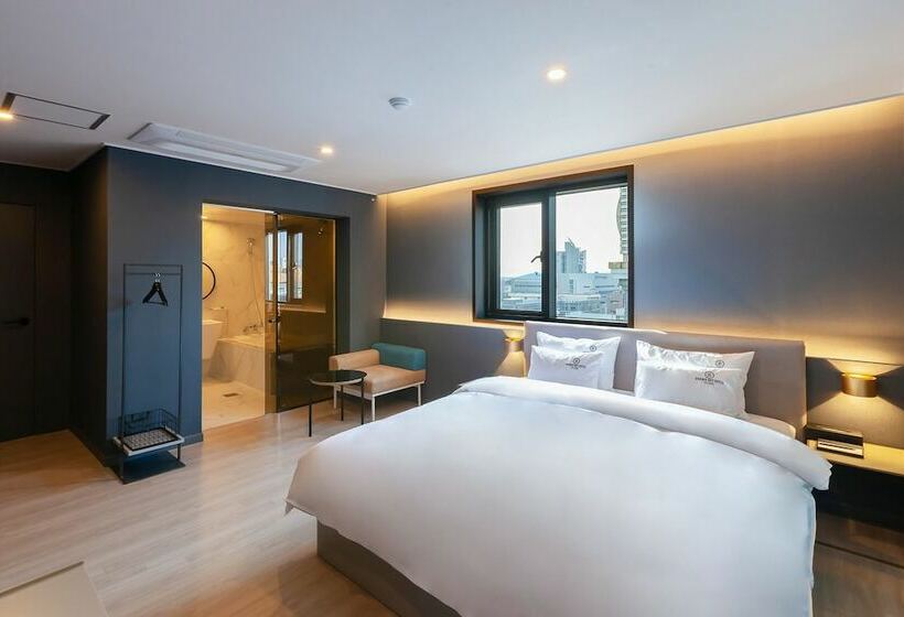 Номер Стандарт, Browndot Hotel Sasang Renecite