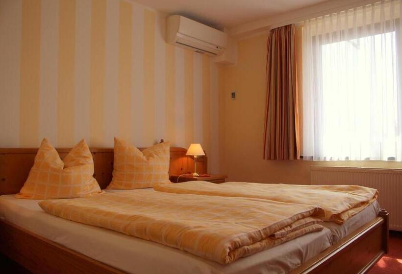 Номер Стандарт, Bed & Breakfast Hotel Müllerhof