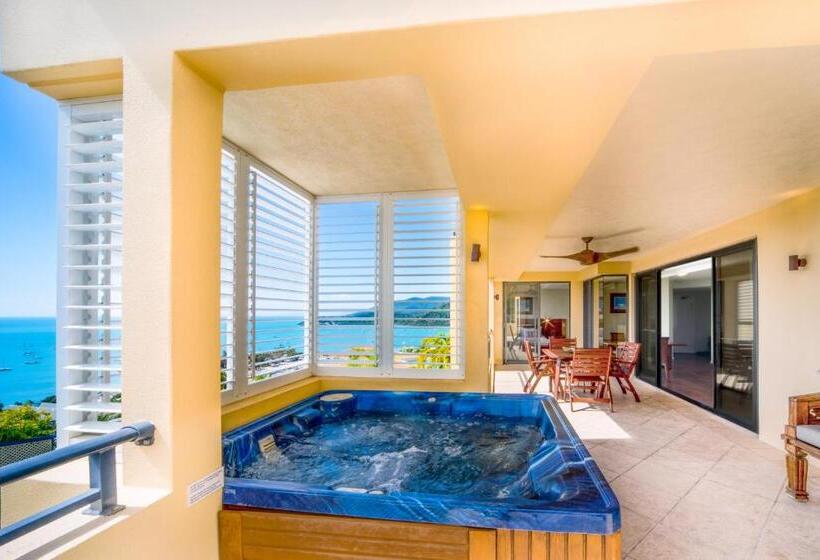 Апартаменты 2 Спальни Вид на Море, Pinnacles, Airlie Beach