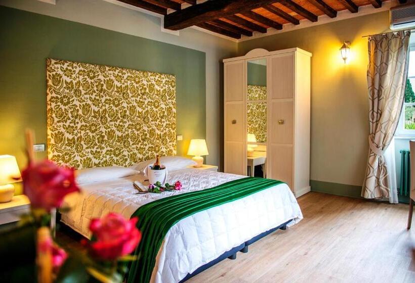 اتاق لوکس با تخت بزرگ, Cortona Resort & Spa