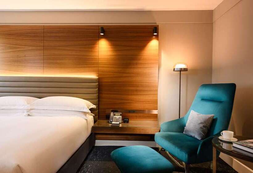 Стандартный Номер Кровать Кинг, Hilton Sydney