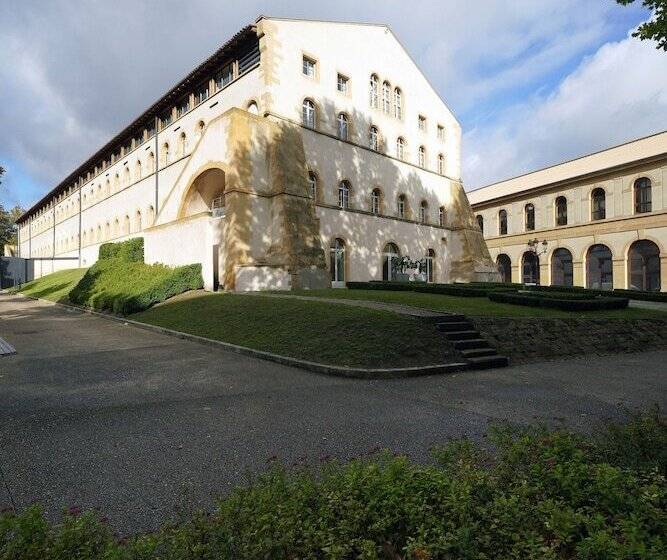 Номер Superior, La Citadelle Metz Mgallery