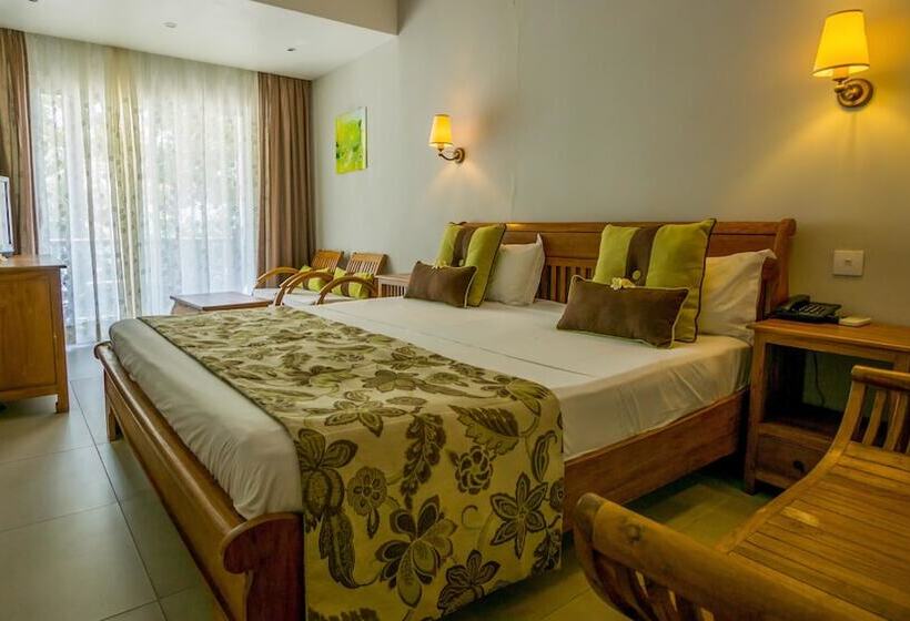 اتاق لوکس, Le Peninsula Bay Beach Resort & Spa