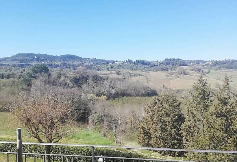 Дом 3 Спальни, Agriturismo Le Rote