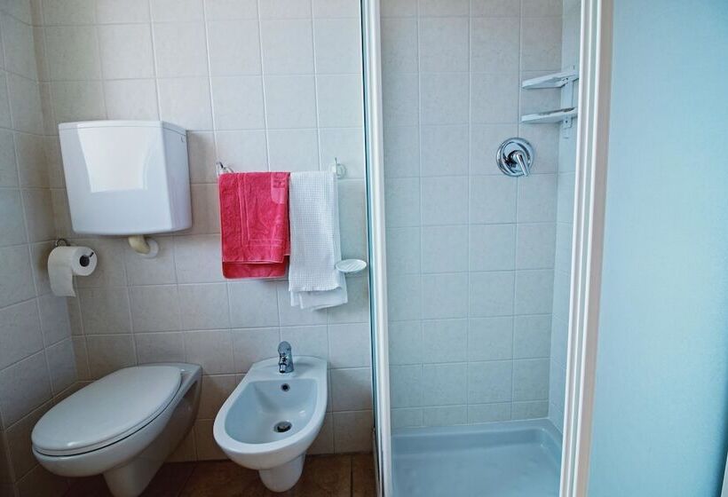 スタンダードシングルルーム, Albergo Moderno & Spa