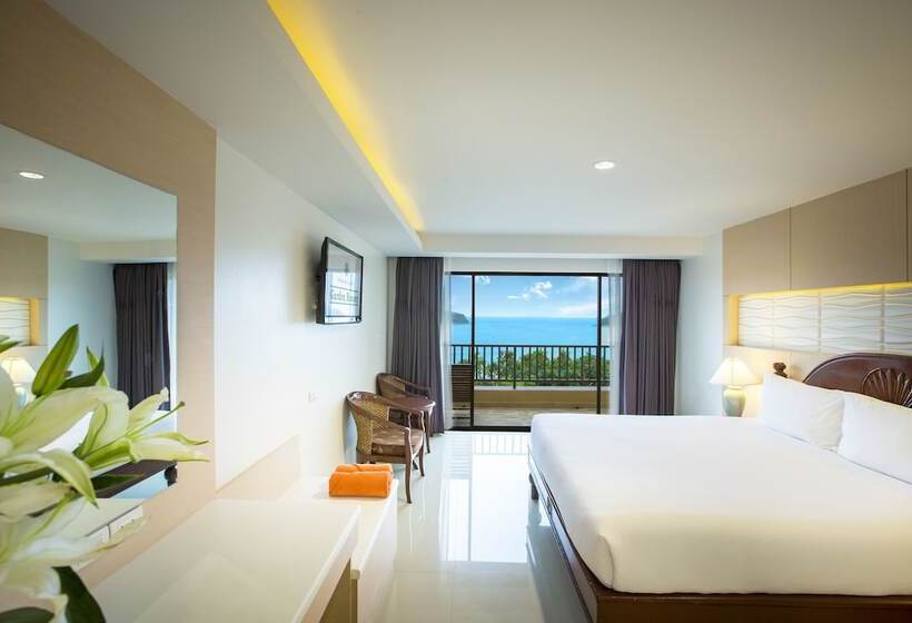 带海景的行政房, Chanalai Garden Resort, Kata Beach