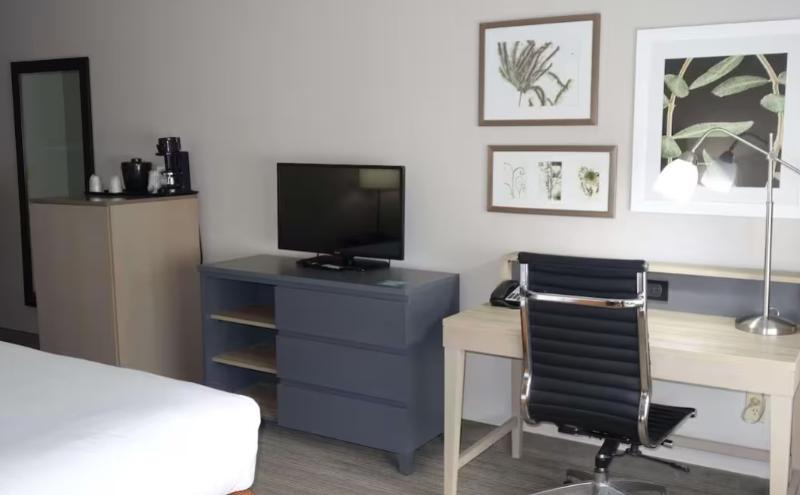 Люкс Адаптированный для Инвалидов, Country Inn & Suites By Radisson, Round Rock, Tx