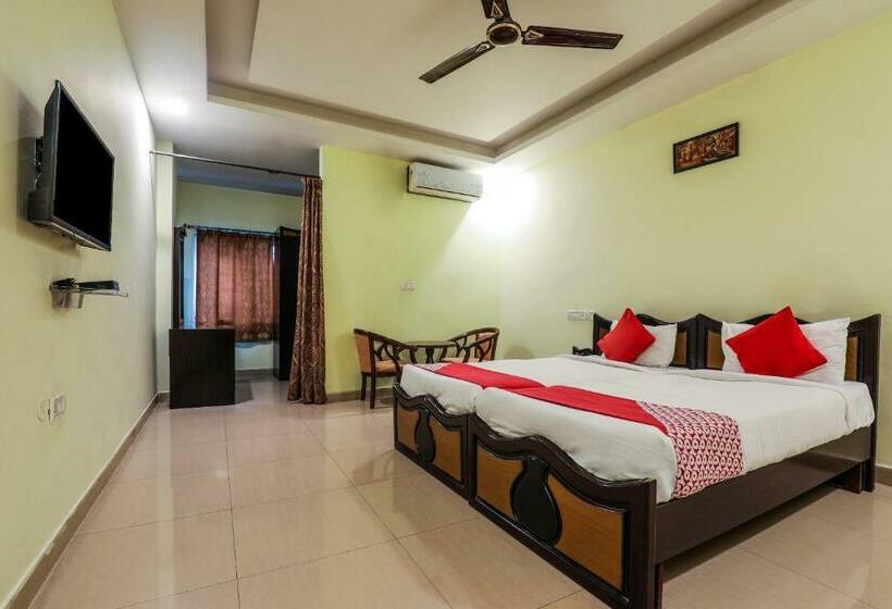 اتاق استاندارد, Oyo 6664 Ritesh Grand