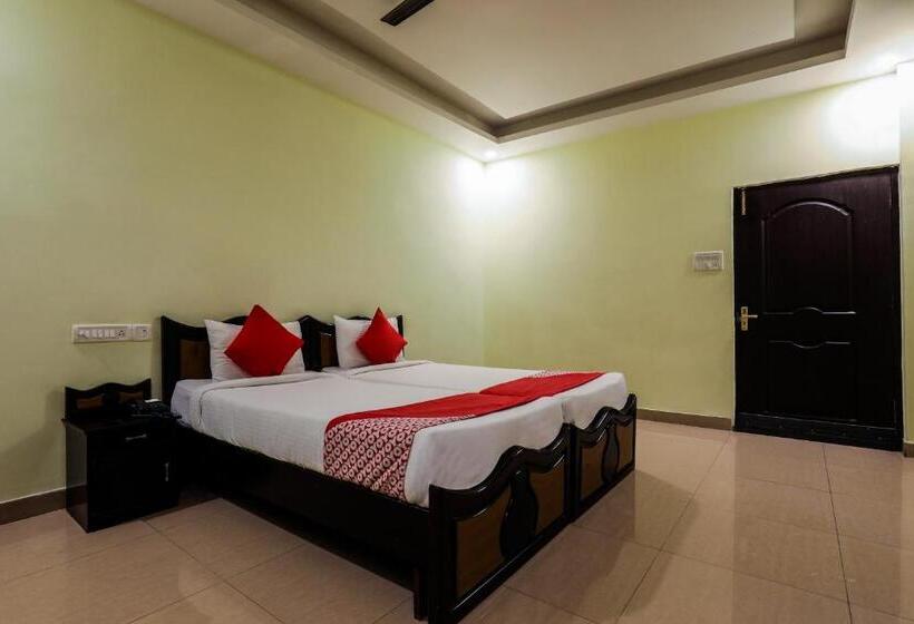 اتاق استاندارد, Oyo 6664 Ritesh Grand