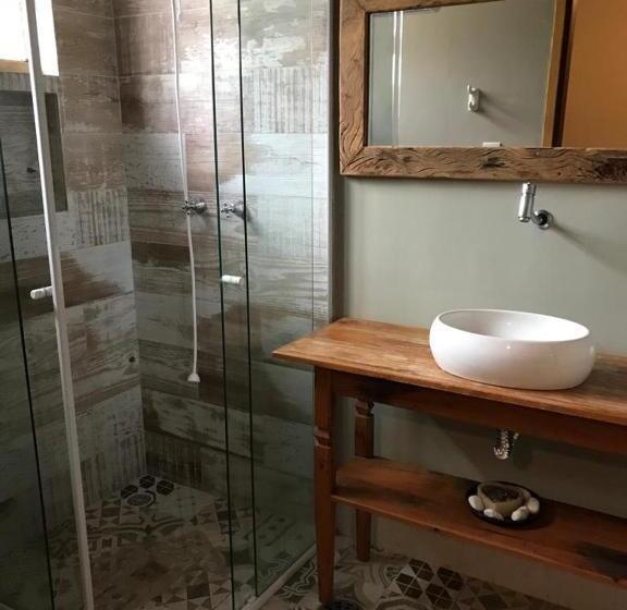 اتاق استاندارد با چشم‌انداز باغ, Suites Terrasol