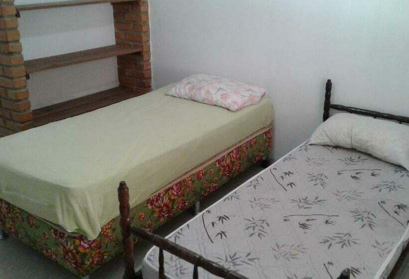 اتاق استاندارد, Hospedaria Central   Hostel