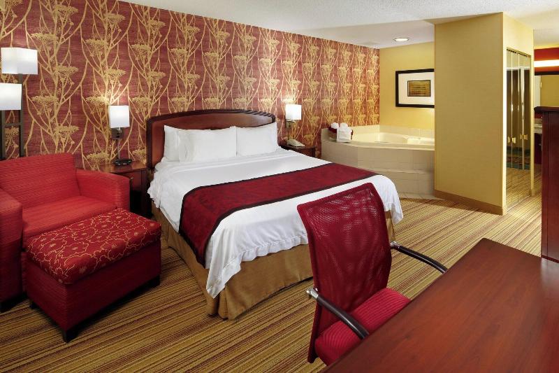 Quarto Estandar Cama King, Country Inn & Suites By Radisson, Convention Center