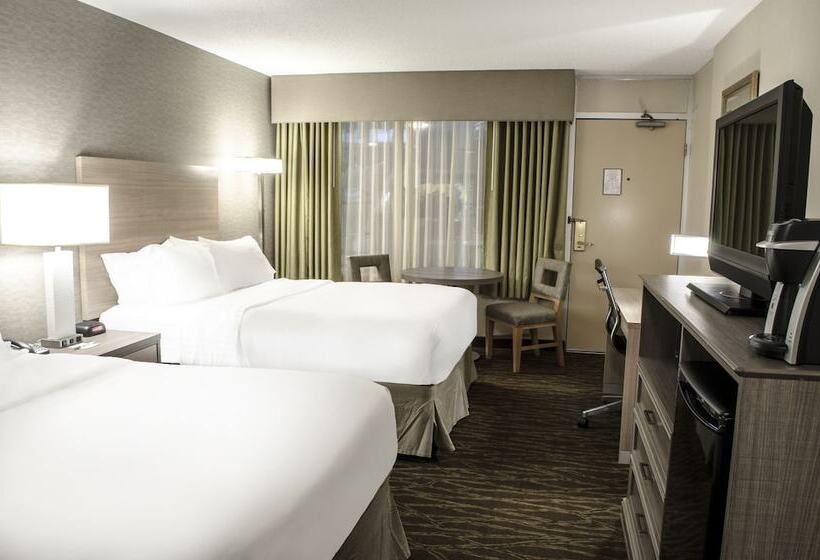 스탠다드 룸 더블 침대 2개, Holiday Inn Fargo, An Ihg