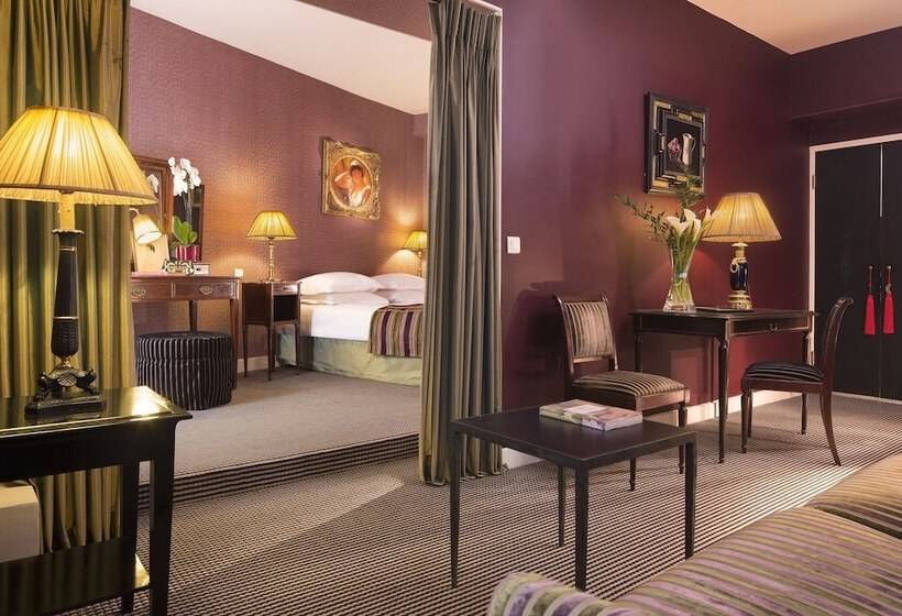 سوییت جونیور, Résidence Des Arts   Saint Germain