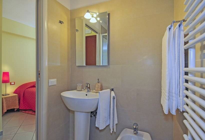 اتاق استاندارد, B&b Ai Cipressi