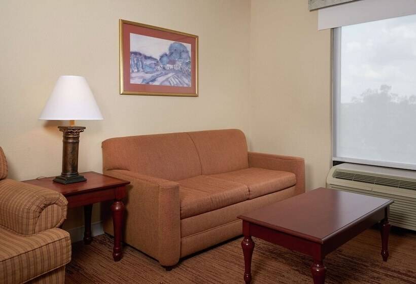 스위트, Hampton Inn Shrewsbury