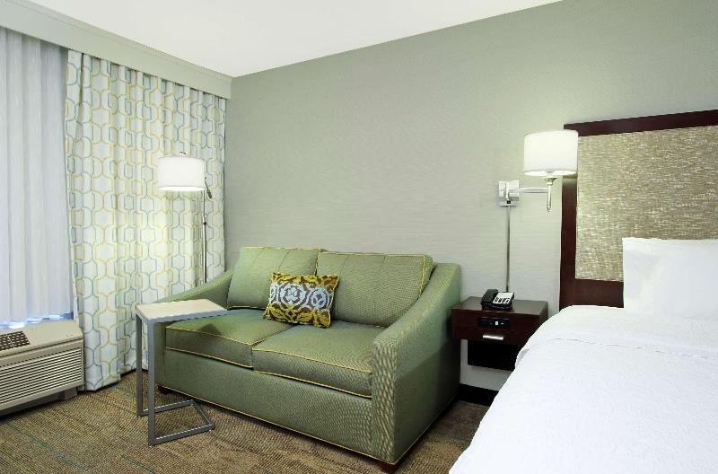 스탠다드 룸 킹사이즈 침대, Hampton Inn & Suites Columbus Hilliard