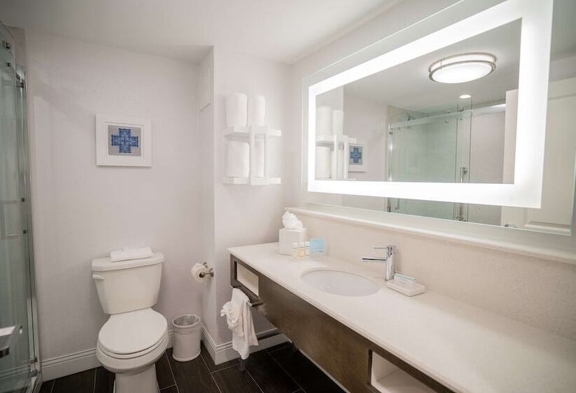 스탠다드 룸 더블 침대 2개, Hampton Inn & Suites Fairfield