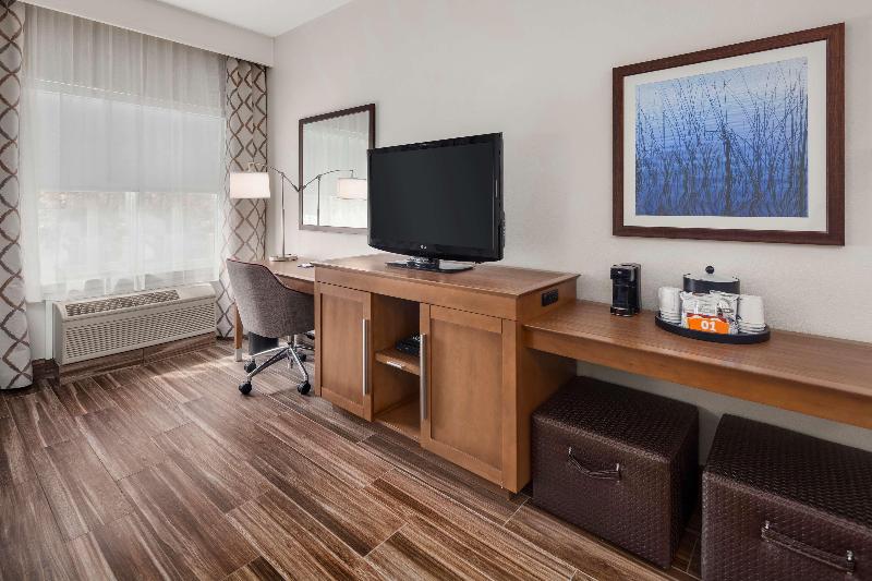 Стандартный Номер Кровать Кинг, Hampton Inn & Suites Seattlenorth/lynnwood