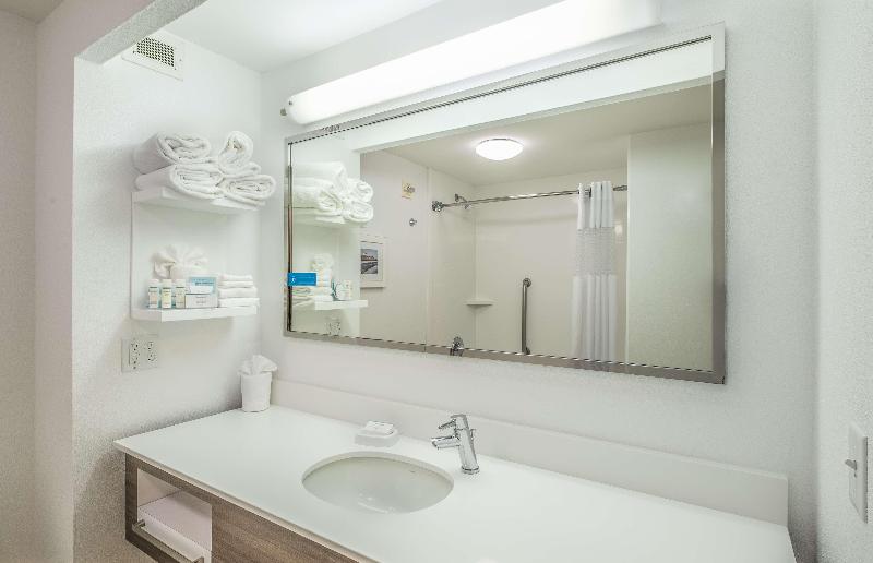 Студио Стандарт Кровать Кинг, Hampton Inn Waterville